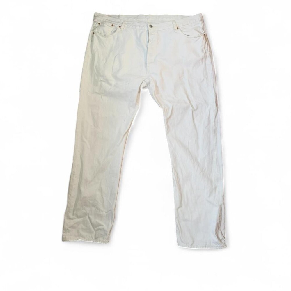 EUC Levi’s 501 white jeans